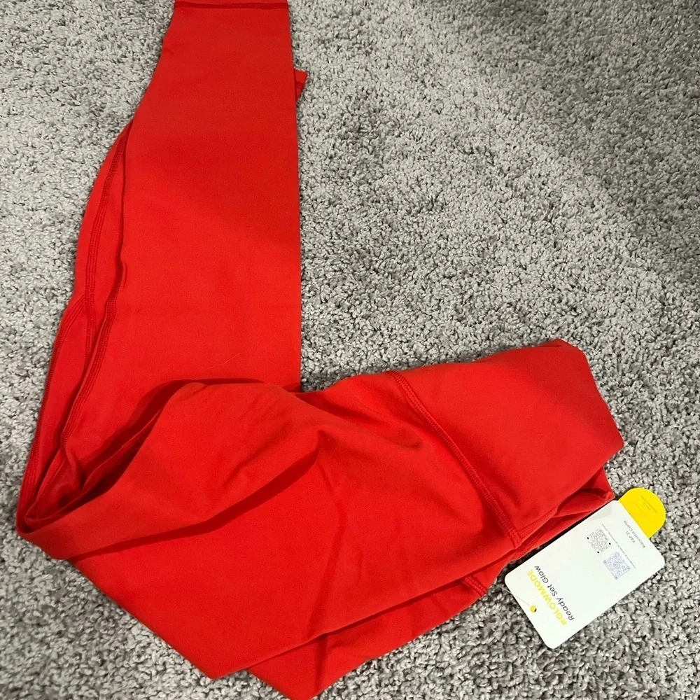 Red align crossover leggings - Picture 7 of 11